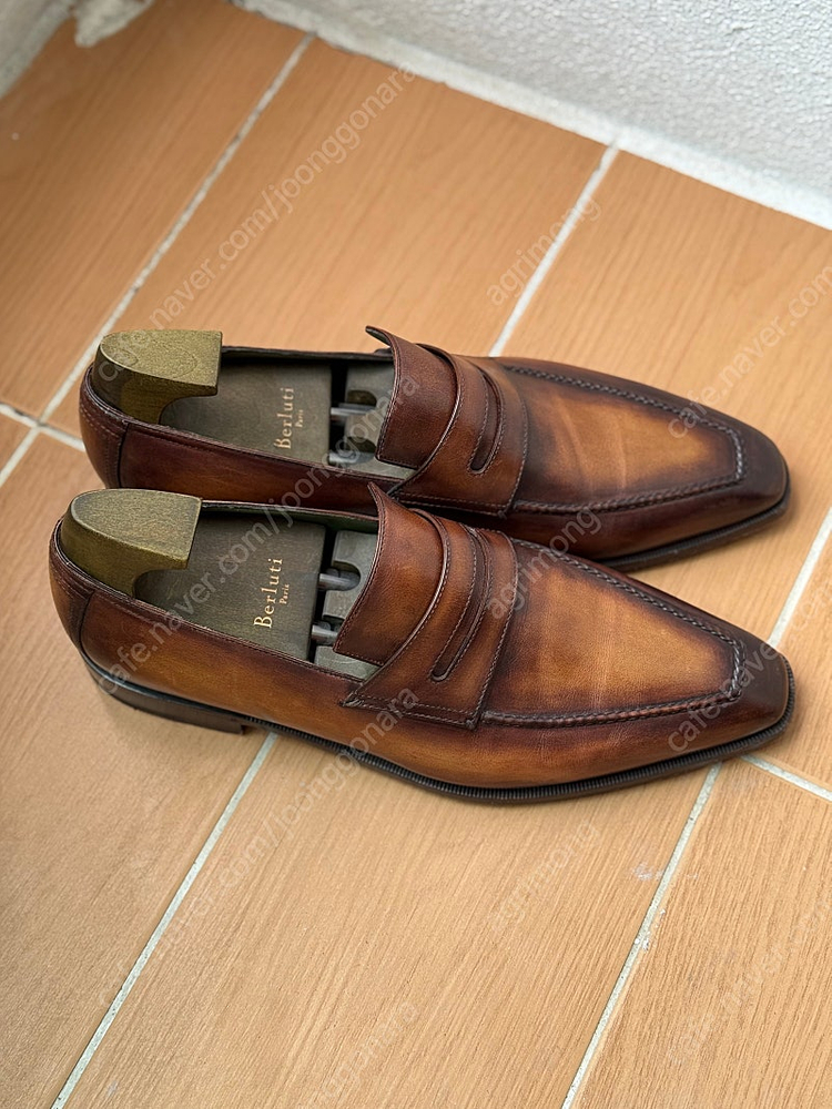 벨루티 앤디로퍼 카카오 10G--1