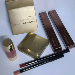 아워글래스 묶음 4개 (섀도우 팔레트 립라이너 블러셔) 이미지