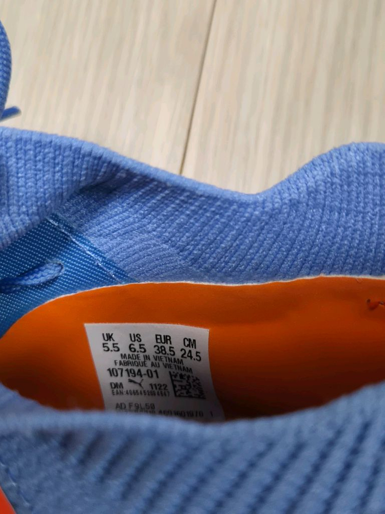 푸마퓨쳐 축구화 245사이즈--5