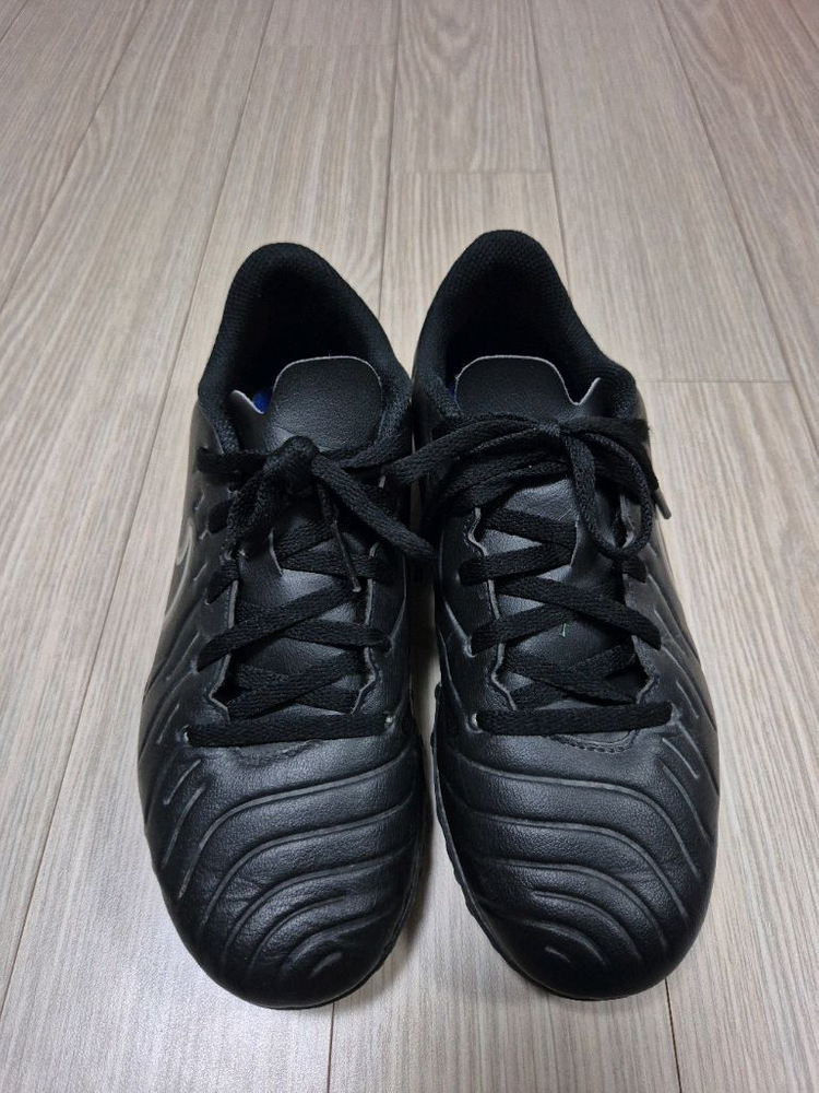 나이키 풋살화 235사이즈--3