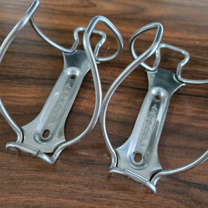 아룬델 스테인리스 자전거 물통케이지 이미지