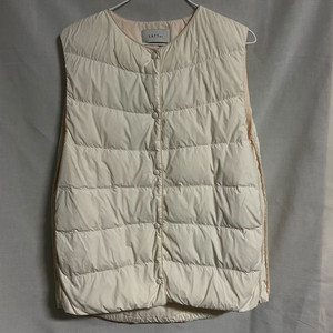 한섬 Latt 래트바이티 구스 패딩 조끼 (55)