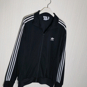 105 아디다스 파이어버드 져지 검흰 클래식핏