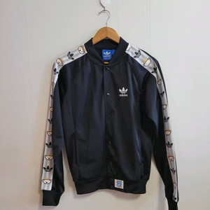 아디다스삼선 트랙탑 자켓 남녀공용 95