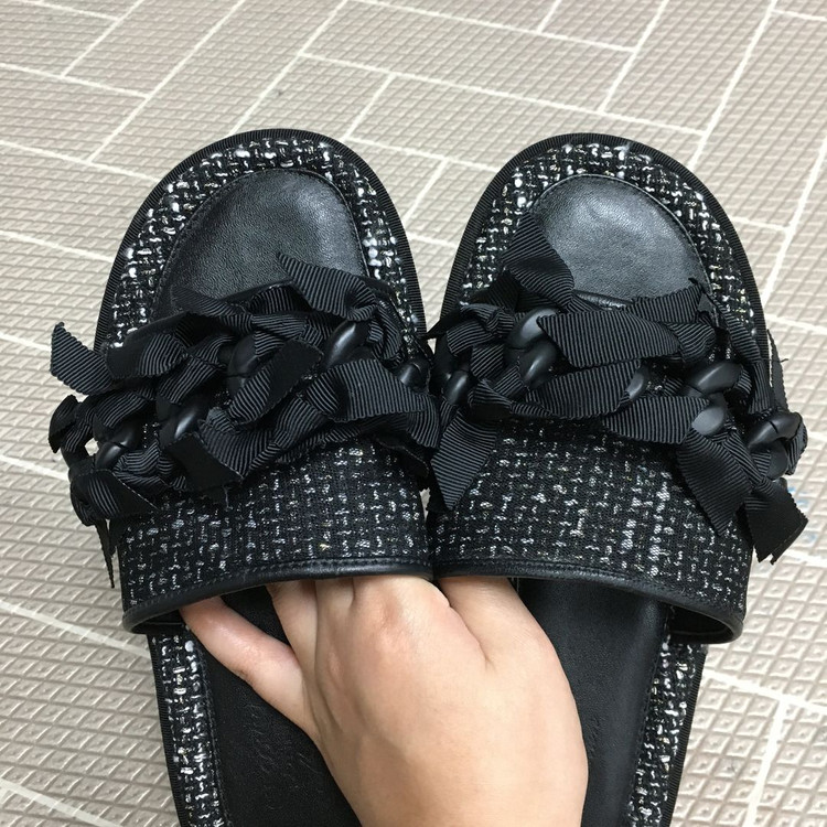 새상품 22 슈콤마보니 리본 슬리퍼 샌들 240--3