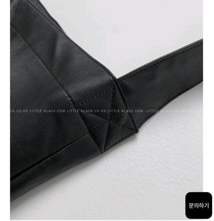 리틀블랙 페이크레더가방--4