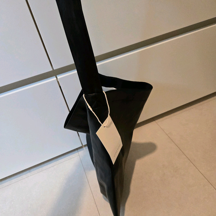 리틀블랙 페이크레더가방--9