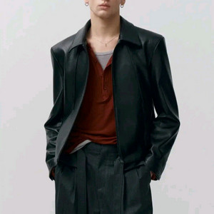 노이어 고트 슈렁큰 레더 자켓 팝니다