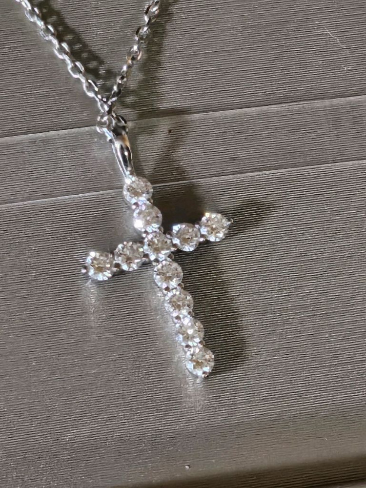 미꼬 크리셔 십자가 다이아몬드 목걸이 이미지