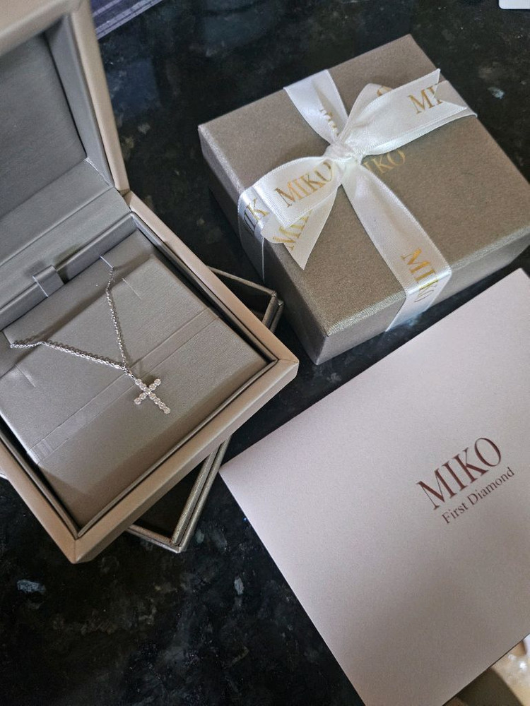 미꼬 크리셔 십자가 다이아몬드 목걸이 이미지