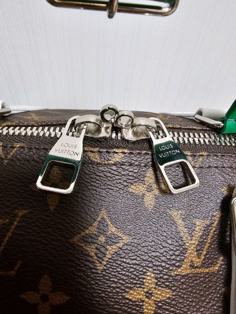 루이비통 한정판 퍼렐 골프공 마카사르 키폴50 이미지