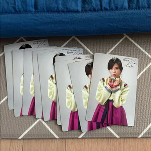 아이유 마이쮸 포카 이미지