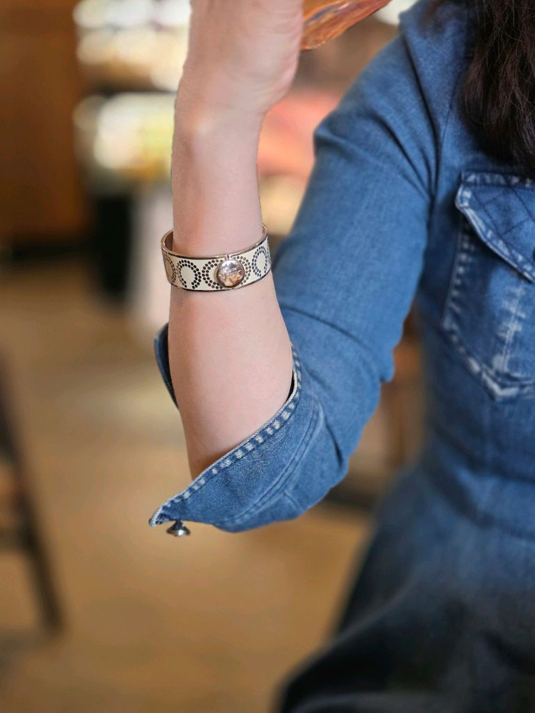 코치(COACH) 정품 메탈 뱅글 팔찌 / 박스/더스트백 포함--3