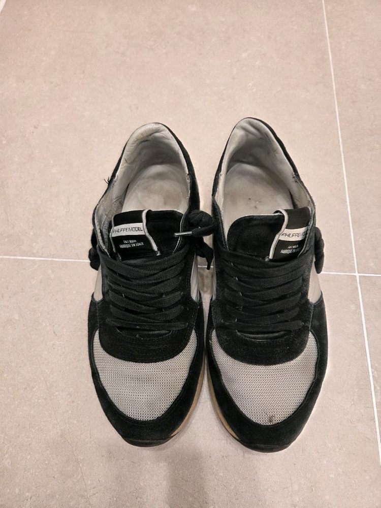 필립모델 스니커즈 40(260) 처분합니다 이미지