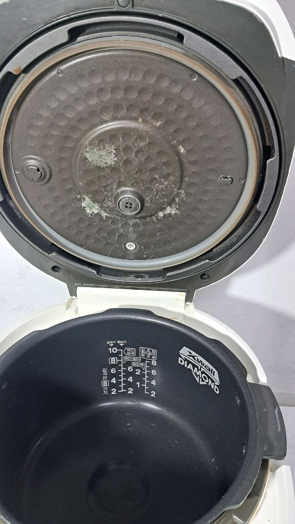 쿠쿠10인용 압력밥솥--2