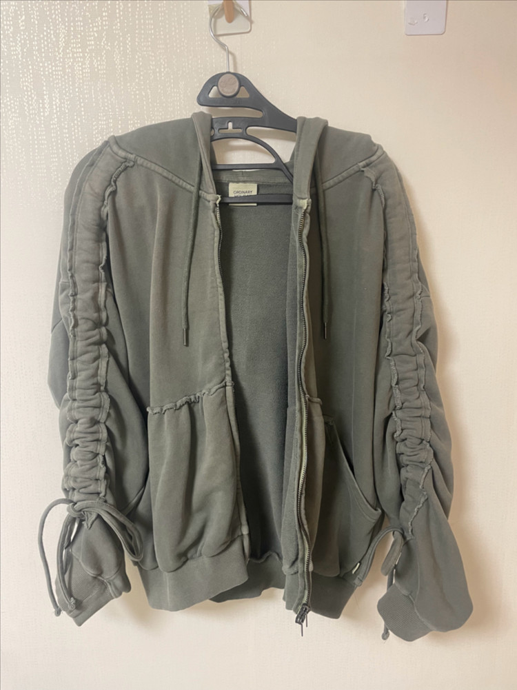 ORDINARY HOLIDAY 카키 셔링 후드 집업 (원가 8만)--11
