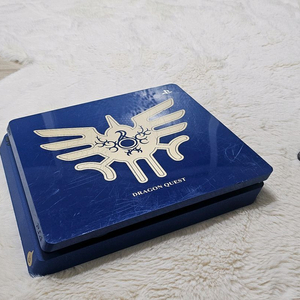 플스4 슬림 1테라 드퀘 로토에디션