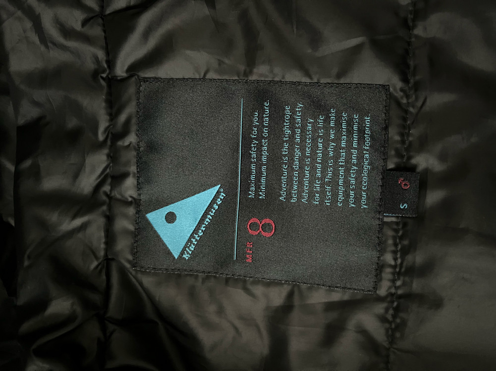 클라터뮤젠 우르드 자켓--2