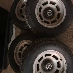 콜벳C3 15인치휠+타이어 판매 이미지