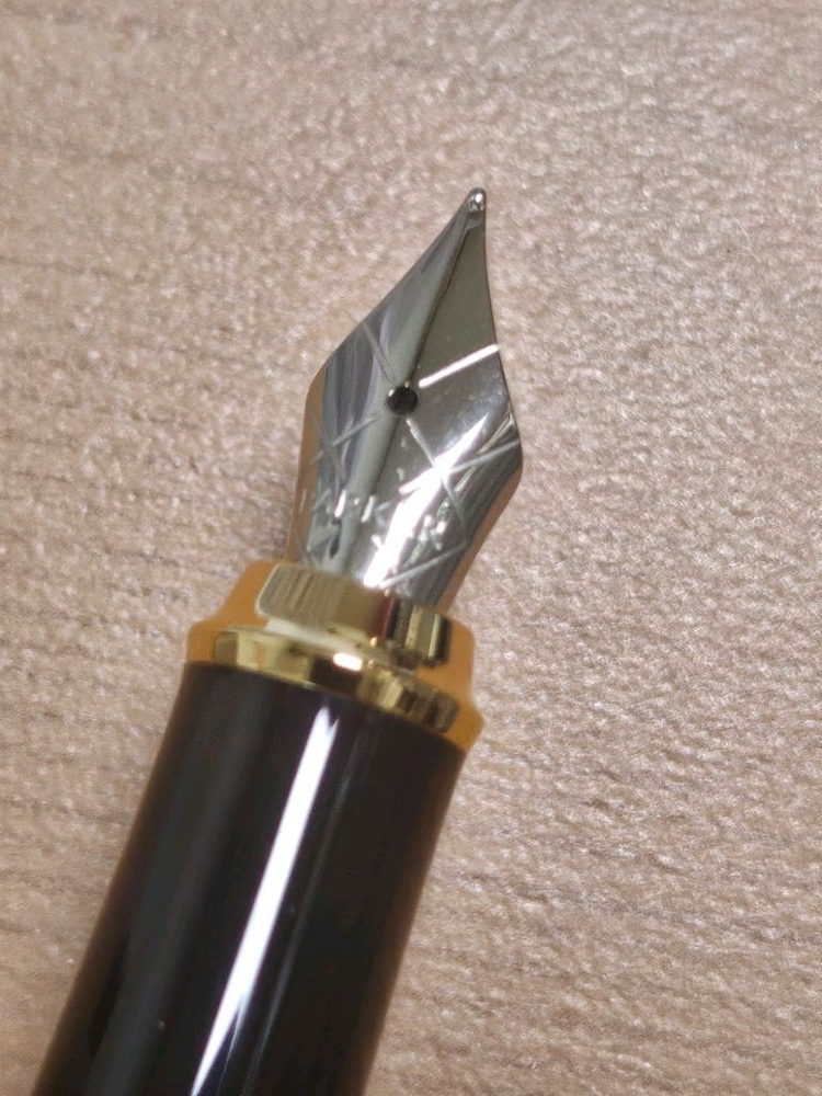 파카 어번 코어 뮤티드 매트블랙 만년필--1