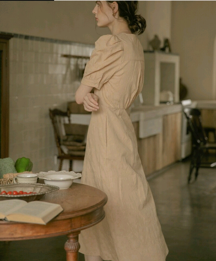 르니나 시아 볼륨 v넥 원피스--8