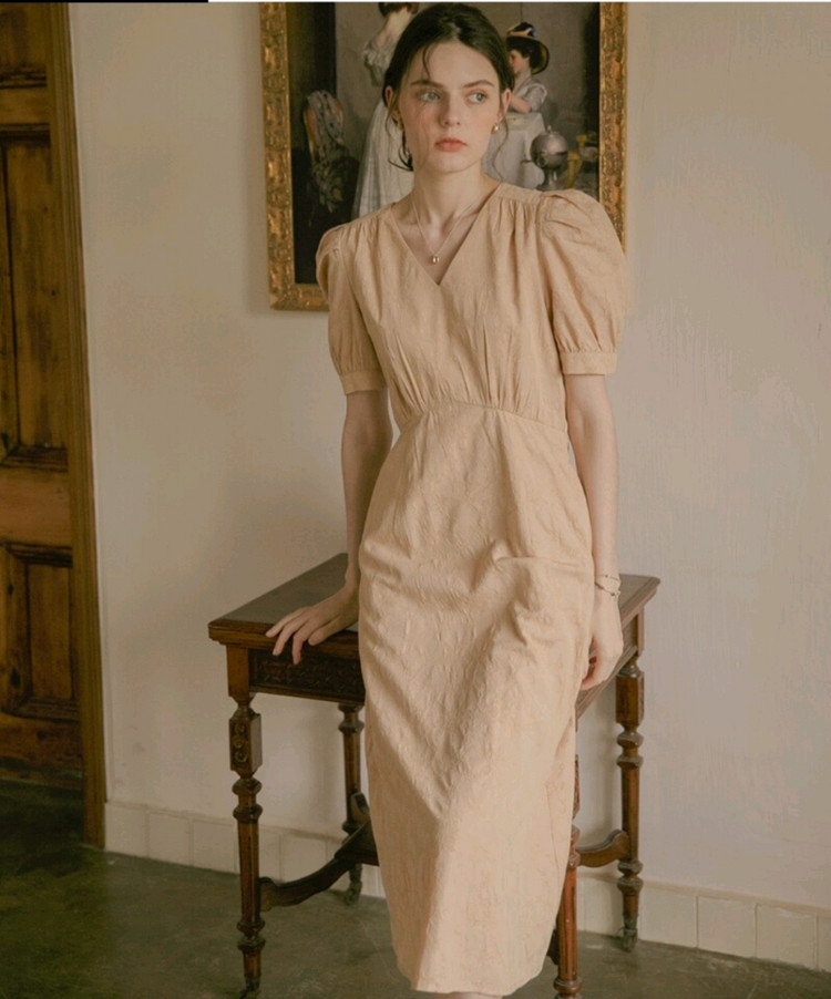 르니나 시아 볼륨 v넥 원피스--9