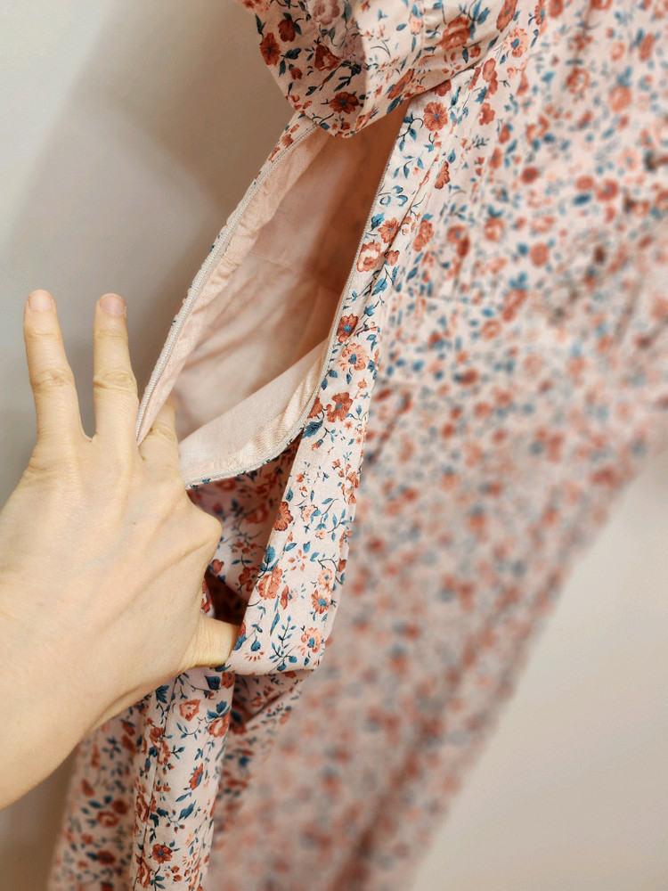 르니나 잔꽃 퍼프 슬리브 원피스--4