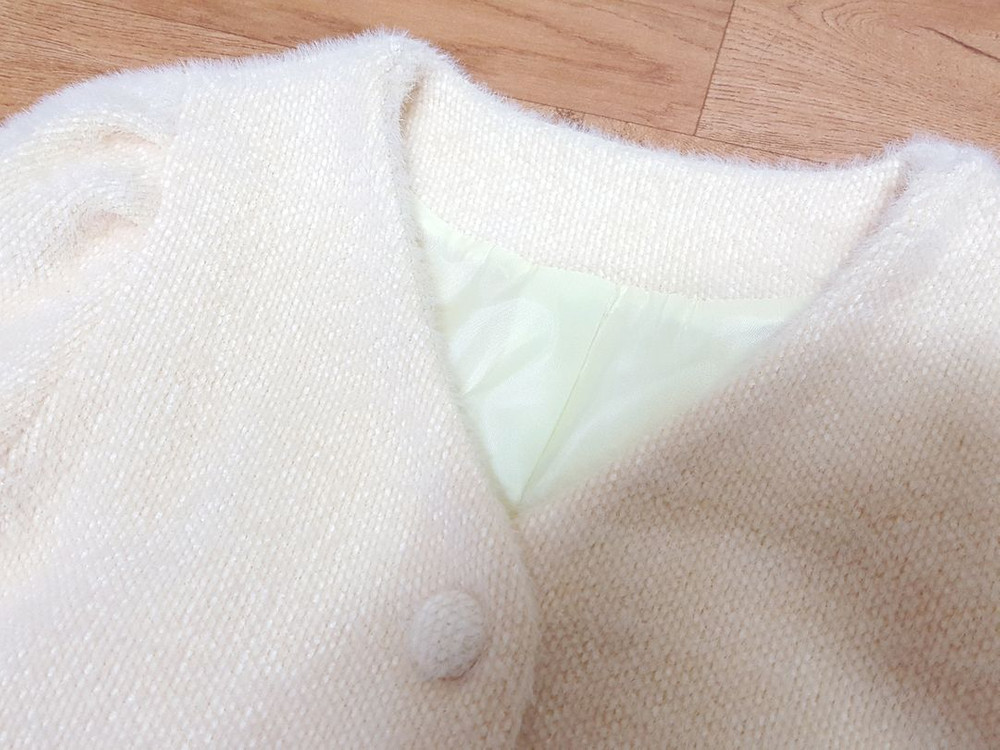 1착)초봄용 페이크 앙고라 니트 숏 여성자켓 55-66--7