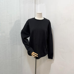 스튜디오톰보이 블랙 절개 맨투맨 스웻셔츠 4235