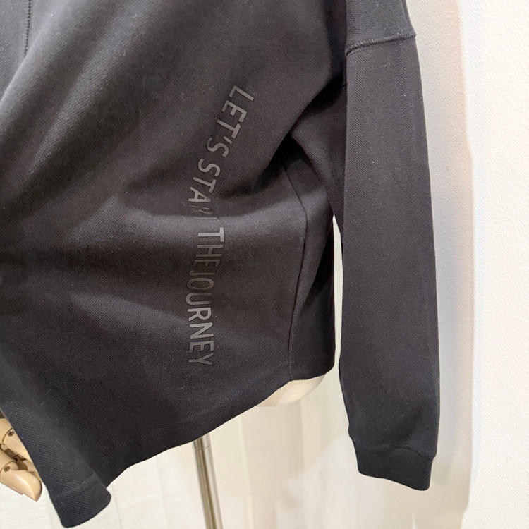 스튜디오톰보이 블랙 절개 맨투맨 스웻셔츠 4235--1