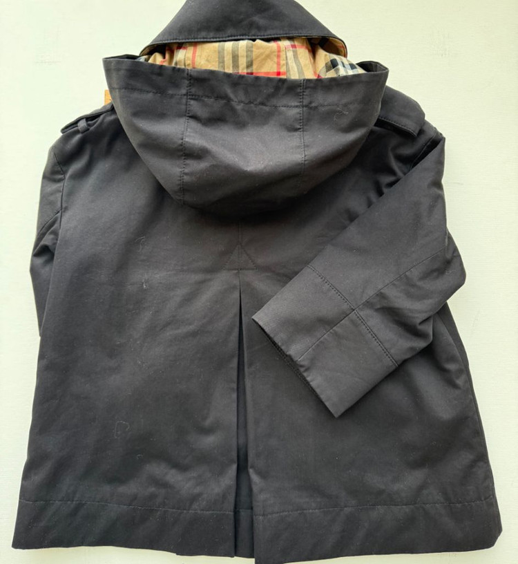 정품 버버리 키즈 코트 98cm--2