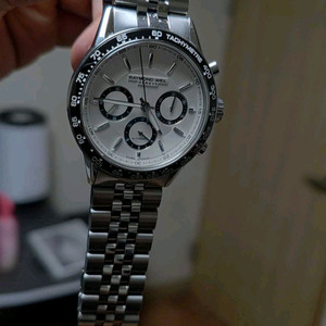 레이몬드웨일 트라이컴패스 시계판매합니다.