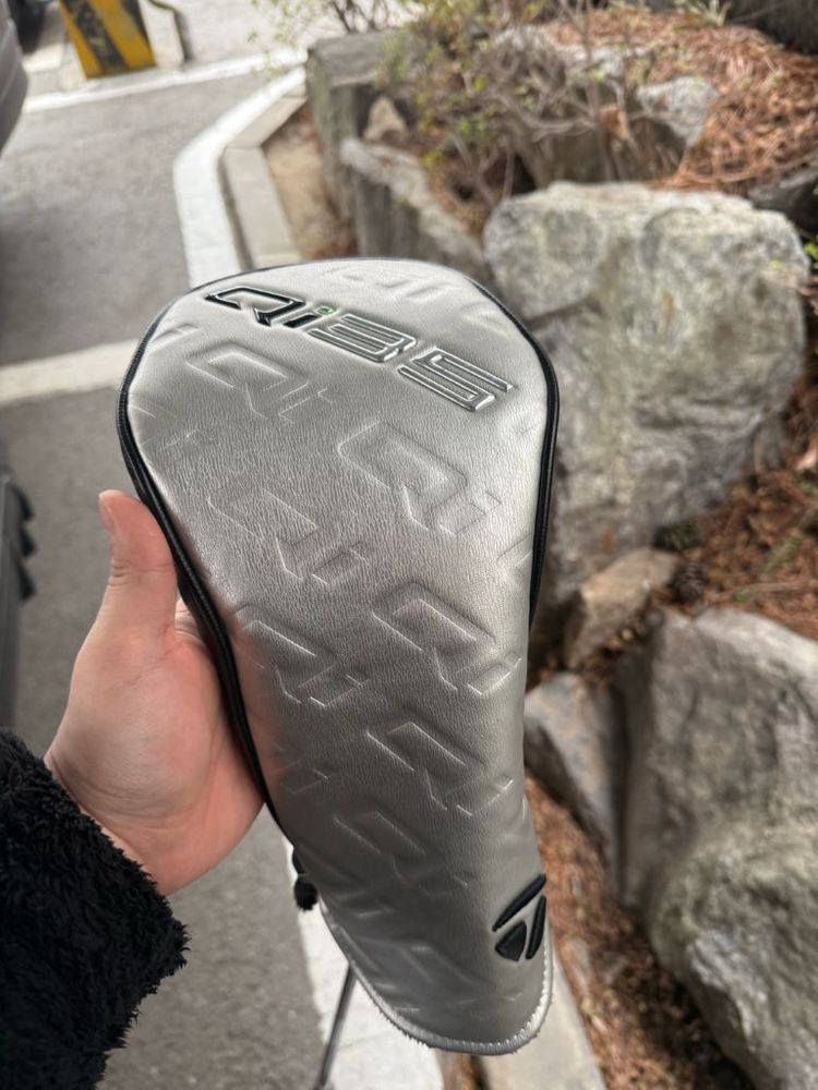 테일러메이드 qi35 드라이버 판매합니다--4