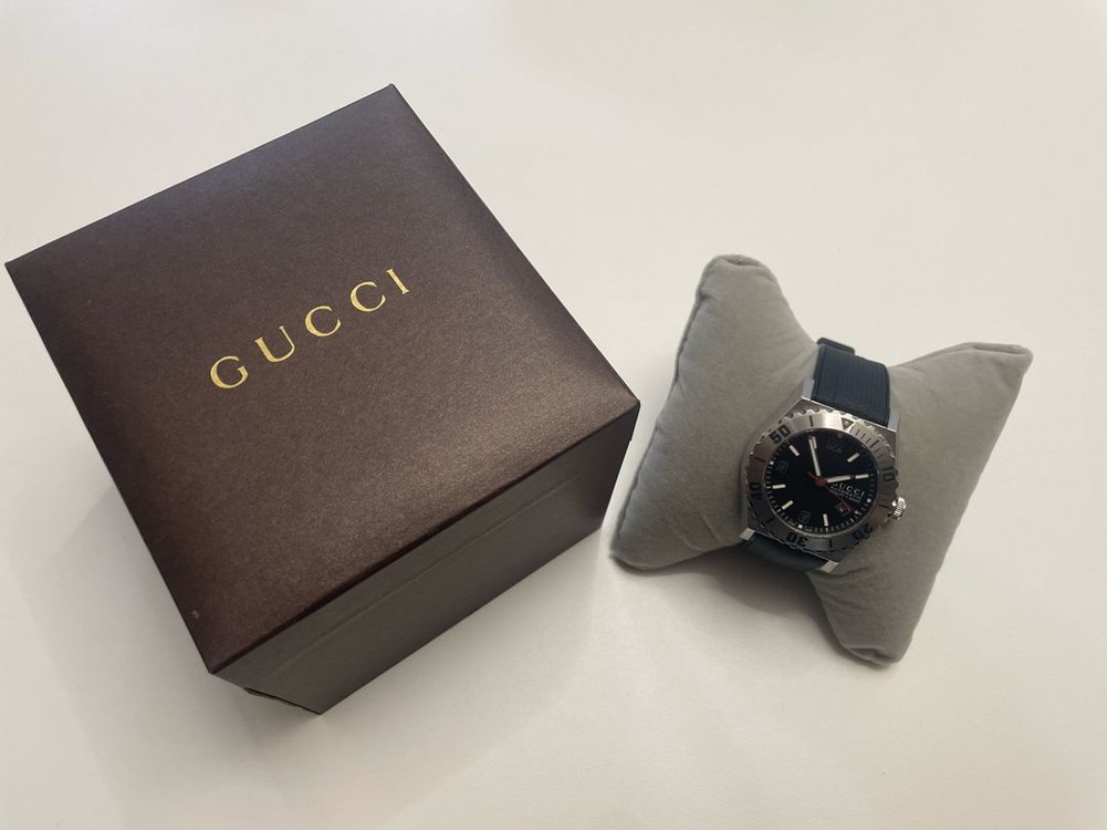 구찌 오토매틱 다이버 시계 판테온(YA115211)--3