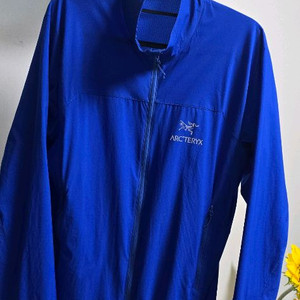 아크테릭스 스쿼미시 후디 미디엄,정식유통!