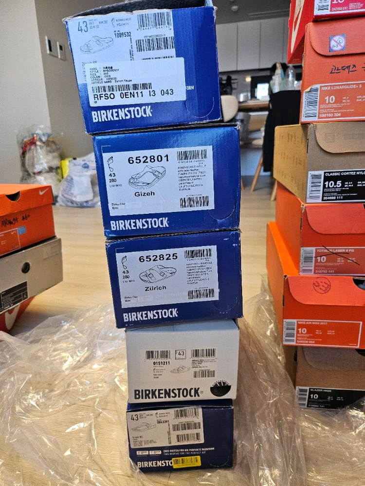 버켄스탁 블랙 스웨이드 샌들 280 이미지