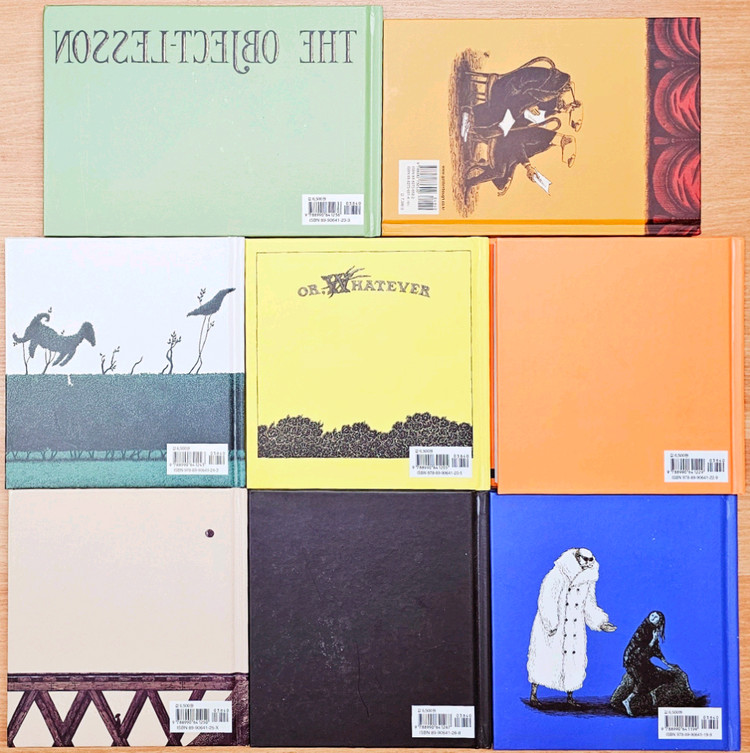 에드워드 고리 시리즈 미스터리 그래픽 노블 공포 어른 동화 고전 설화 독이 든 사탕 이상한 소파 하프 핸드카 사촌--2