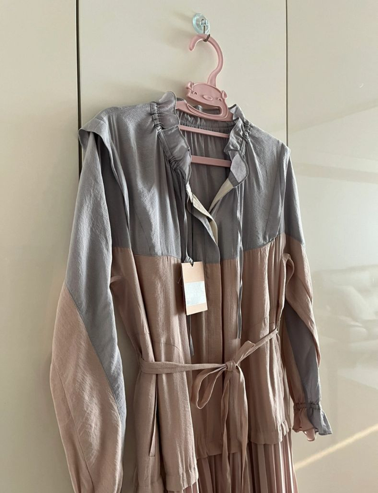 SJSJ 플리츠 배색 원피스--2