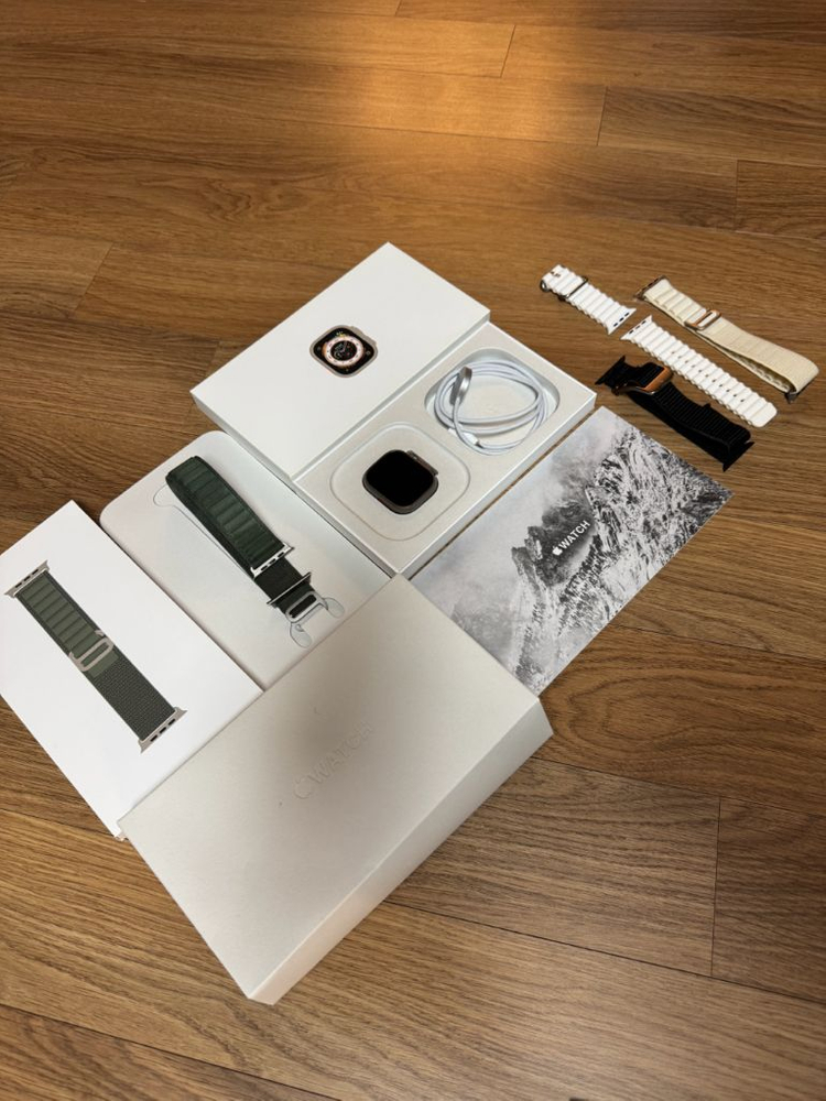 애플워치 울트라1 49mm 티타늄 셀룰러 풀박스 + 추가 스트랩 다수--1