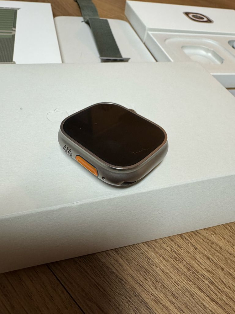 애플워치 울트라1 49mm 티타늄 셀룰러 풀박스 + 추가 스트랩 다수--8