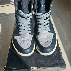 나이키 에어 조던 1 하이 블랙/그레이