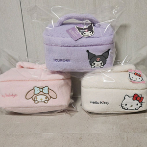 산리오여행용파우치가방 마이멜로디 쿠로미 키티가방