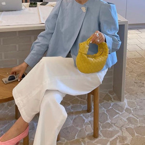 리미샵 면 자켓. 프리사이즈. 깨끗해요. 미착용 새상품.