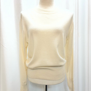 23년한섬 MINE 아이보리 니트 55 새상품급