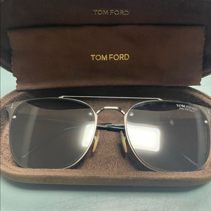 톰포드 선글라스 TF546k