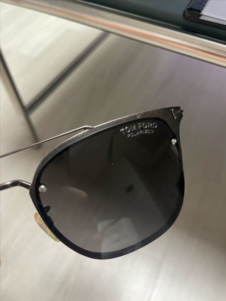 톰포드 선글라스 TF546k--1