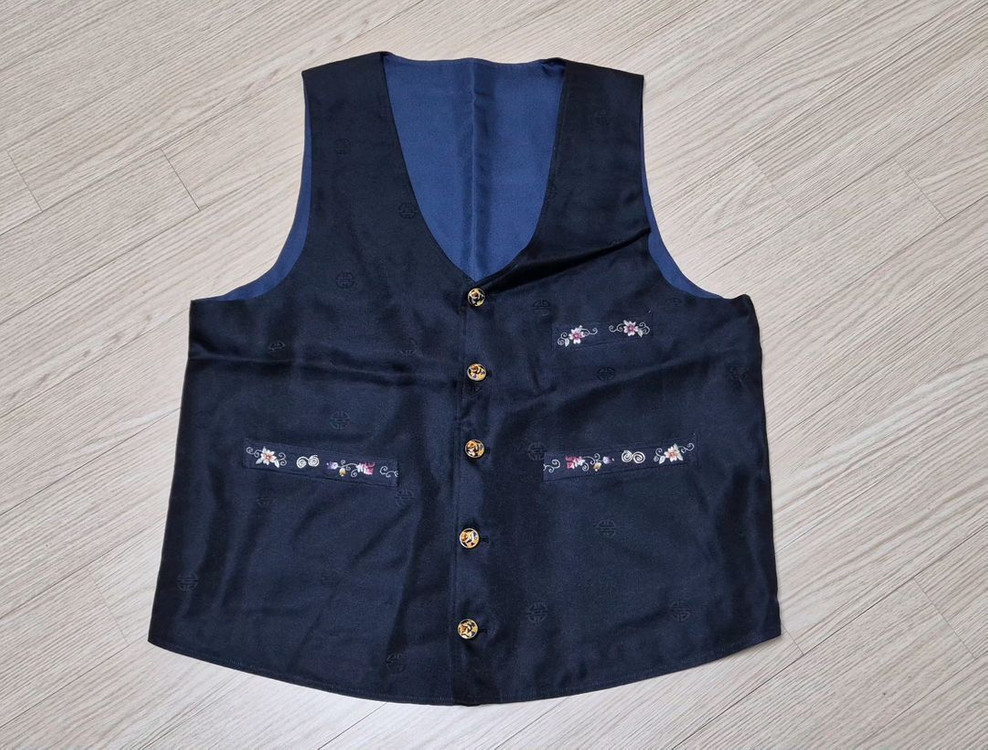 남성 한복 ㅡ마고자.조끼 팝니다 이미지