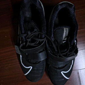 로말레오4 블랙 265사이즈 팝니다