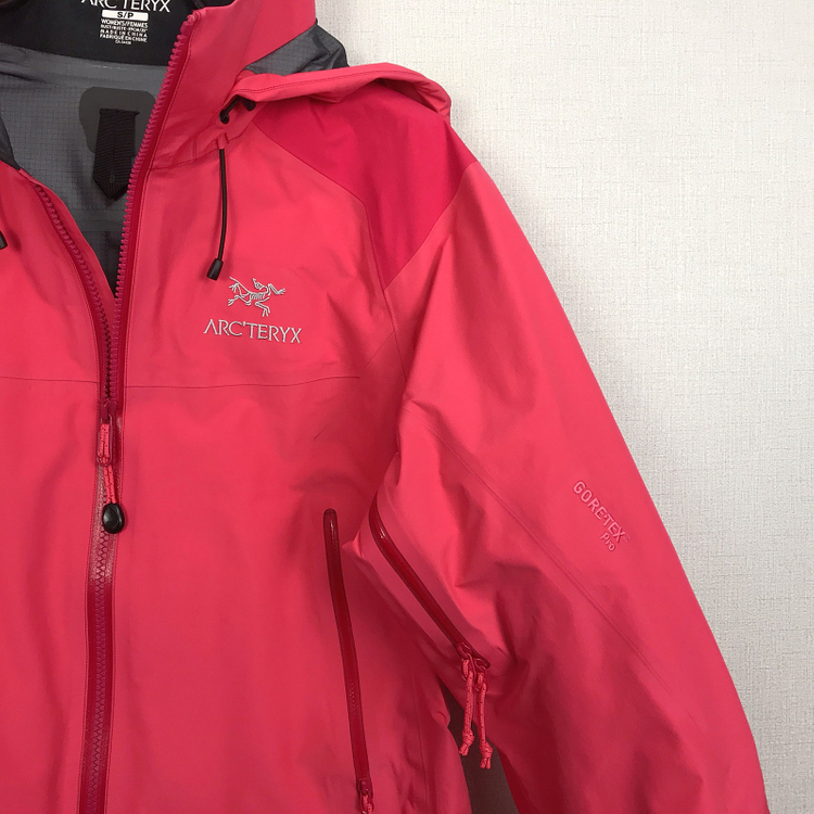 아크테릭스 고어텍스 바람막이 자켓 여성S 이미지