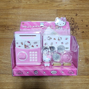 새상품)산리오 헬로키티 미니 금고 양도합니다:)